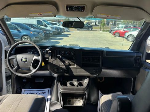 Used 2014 Chevrolet Express 2500 LS image 40