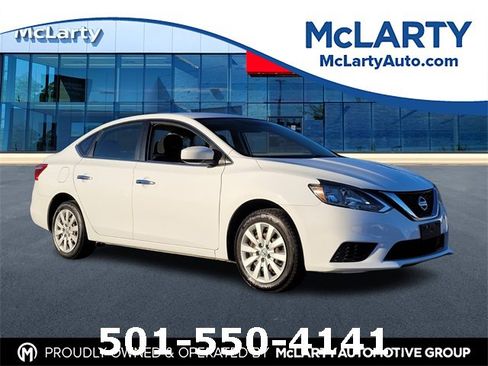 Used 2019 Nissan Sentra S image 2