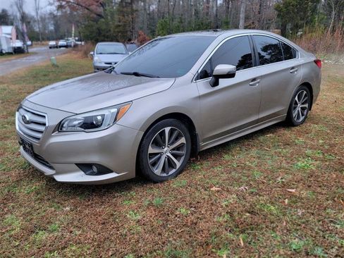 Used 2015 Subaru Legacy 2.5i Limited image 2