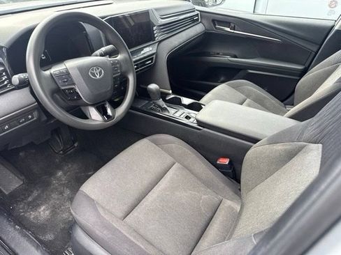 Used 2025 Toyota Camry LE FWD image 8