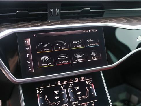 Used 2020 Audi S6 Prestige w/ Prestige Package image 19