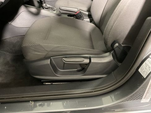 Used 2011 Volkswagen Jetta Sedan image 15