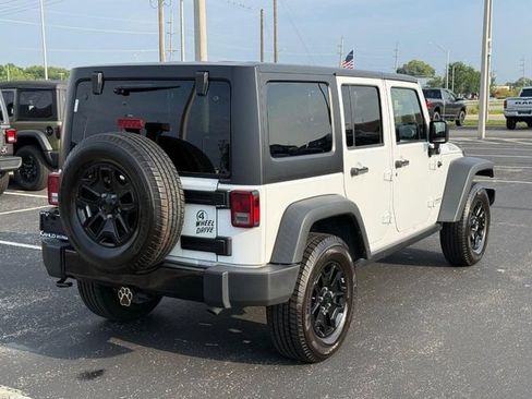 Used 2015 Jeep Wrangler Unlimited Sport AWD/4WD image 3