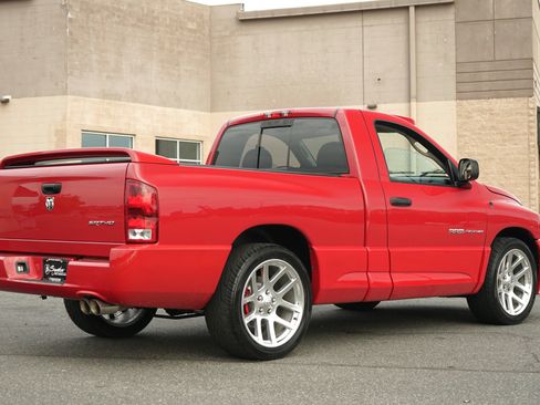 Used 2005 Dodge Ram 1500 Truck 2WD Regular Cab image 4