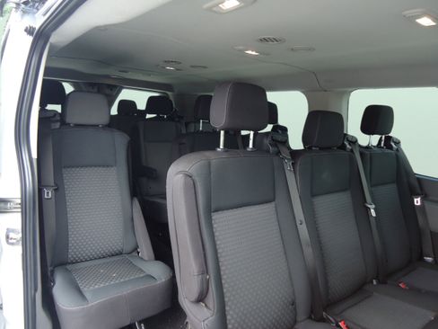 Used 2022 Ford Transit 350 XLT AWD/4WD image 25