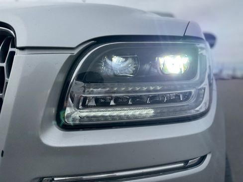 Used 2018 Lincoln Navigator Reserve w/ Technology Package image 69