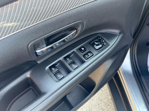Used 2020 Mitsubishi Outlander SEL AWD/4WD image 11