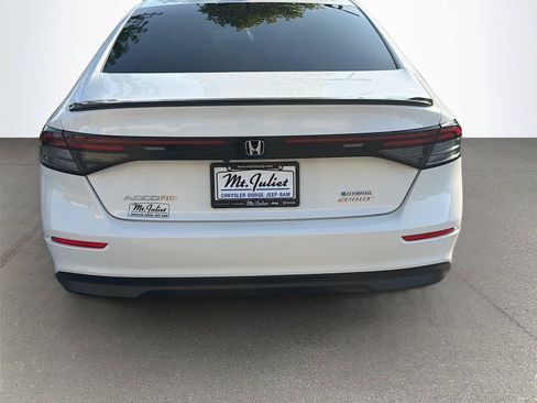 Used 2023 Honda Accord Sport image 5