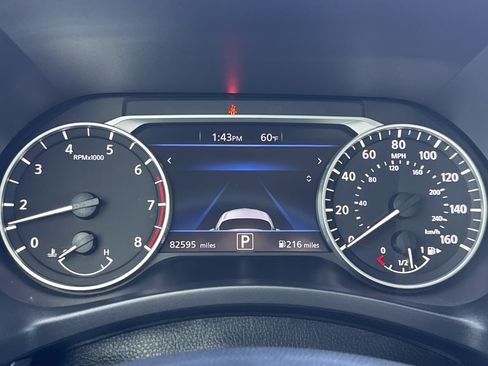 Used 2023 Nissan Sentra SV image 18