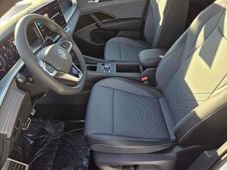 New 2026 Volkswagen Tiguan SE R-Line video 4