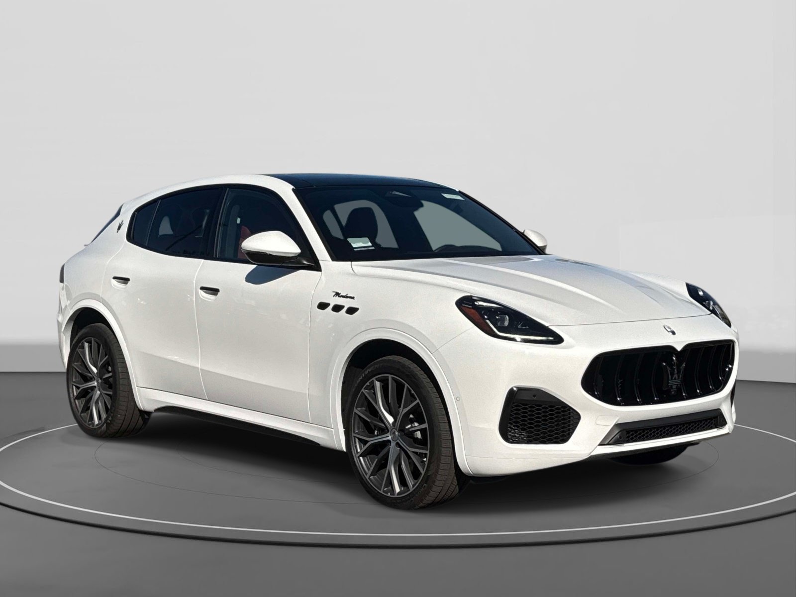 Used 2026 Maserati Grecale Modena AWD/4WD image 1