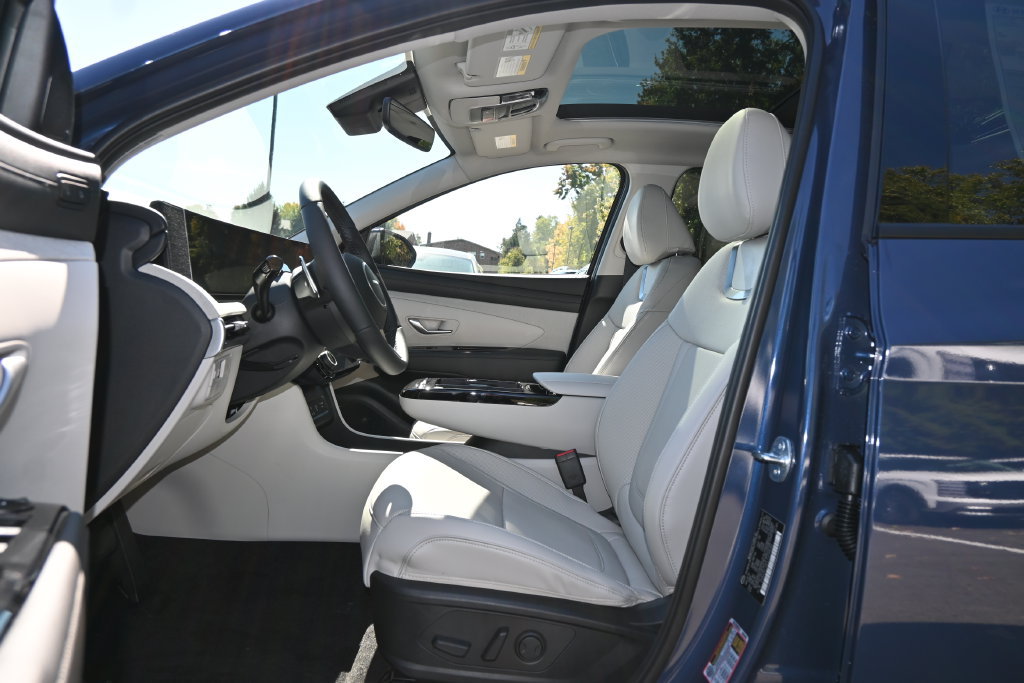 New 2026 Hyundai Tucson Limited AWD/4WD image 11