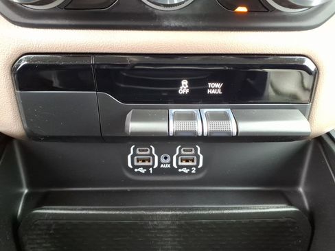 Certified 2022 RAM 1500 Laramie image 14