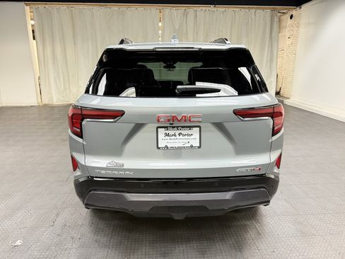 New 2026 GMC Terrain AT4 image 4