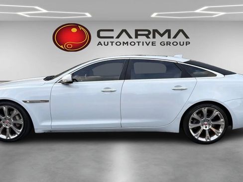 Used 2016 Jaguar XJ L Portfolio RWD image 2