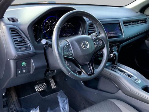 Used 2019 Honda HR-V Sport image 16