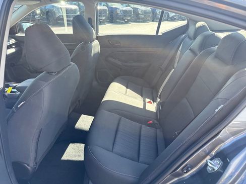 New 2026 Nissan Altima 2.5 SV FWD image 25