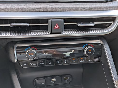 Used 2021 Kia K5 EX w/ EX Premium Package image 25