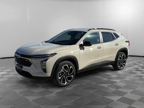 New 2026 Chevrolet Trax RS w/ Driver Confidence Package image 7