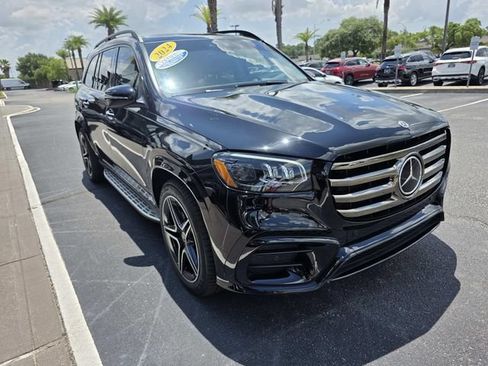 Certified 2024 Mercedes-Benz GLS 450 4MATIC image 5