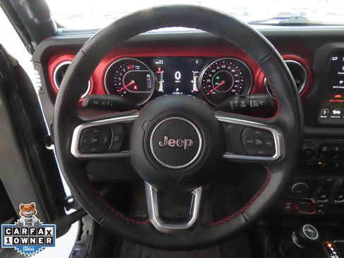 Used 2022 Jeep Wrangler Rubicon w/ LED Lighting Group AWD/4WD image 17