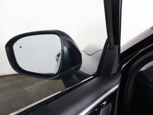 New 2026 Mitsubishi Outlander ES FWD image 32