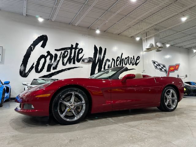 Used 2011 Chevrolet Corvette Convertible w/ Preferred Equipment Group RWD image 1
