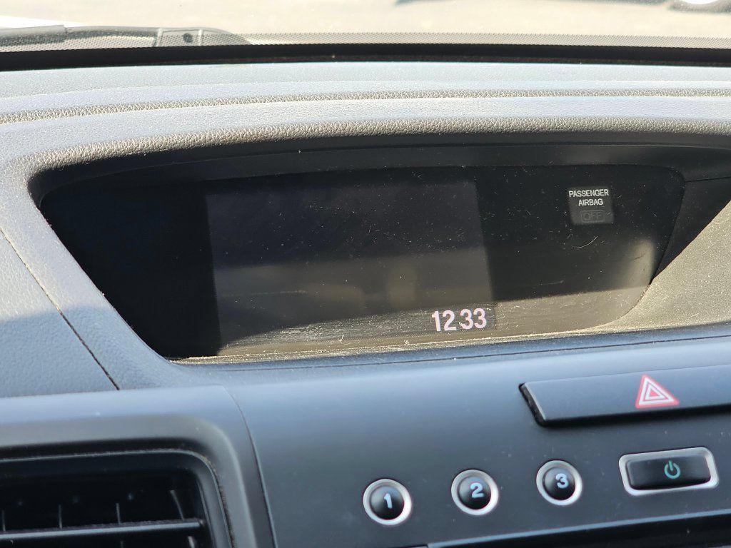 Used 2015 Honda CR-V LX image 28