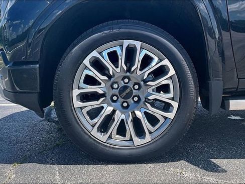 New 2026 GMC Sierra 1500 Denali Ultimate AWD/4WD image 12