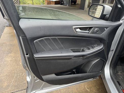 Used 2022 Ford Edge ST w/ Equipment Group 401A AWD/4WD image 8
