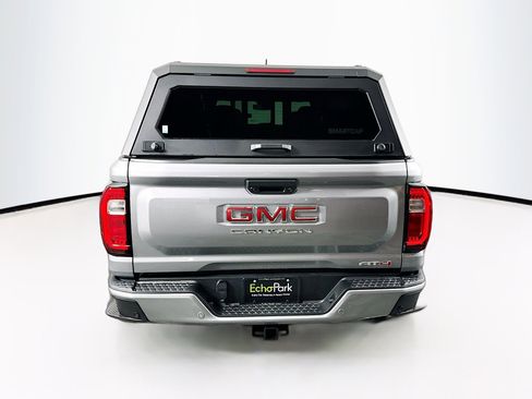 Used 2024 GMC Canyon AT4 w/ AT4 Premium Package image 7