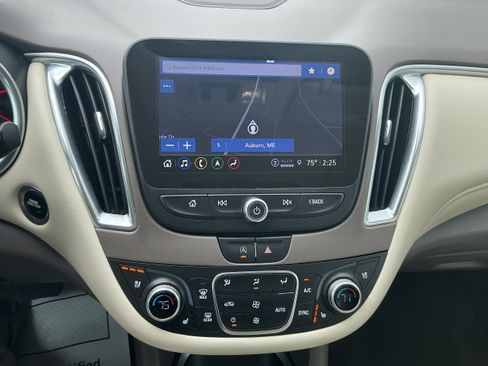 Certified 2024 Chevrolet Malibu LT FWD image 10