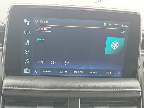 Used 2023 Chevrolet Suburban LT image 8