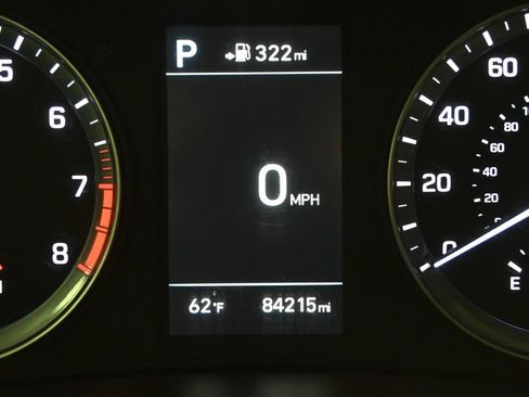 Used 2018 Hyundai Sonata Limited w/ Cargo Package FWD image 26