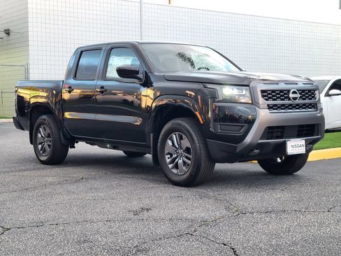 New 2026 Nissan Frontier SV w/ Tow Package AWD/4WD image 14