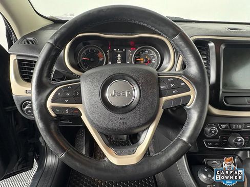 Used 2017 Jeep Cherokee 75th Anniversary AWD/4WD image 2