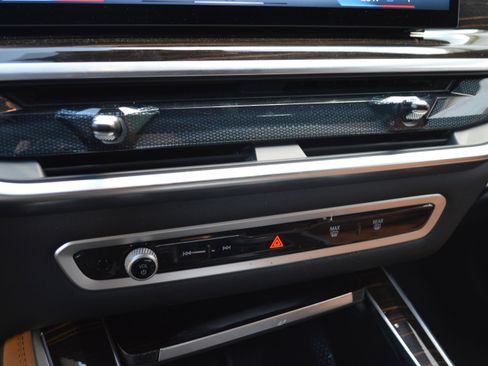 Certified 2026 BMW X5 sDrive40i image 23