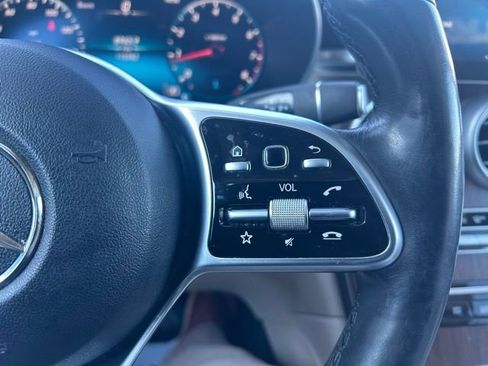 Used 2020 Mercedes-Benz GLC 300 4MATIC image 27