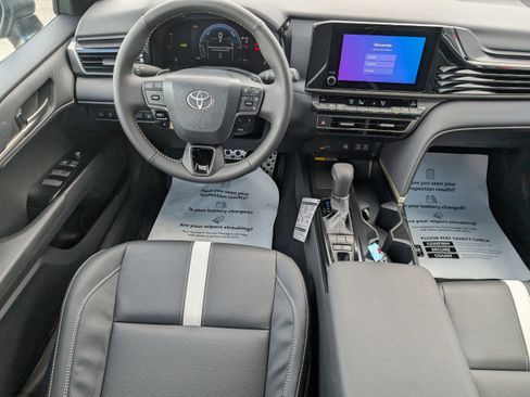 New 2026 Toyota Camry SE image 26