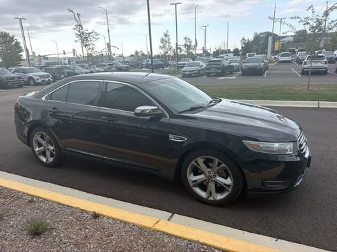 Used 2013 Ford Taurus Limited FWD image 7