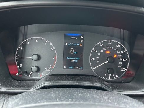 Used 2023 Toyota Corolla LE image 22