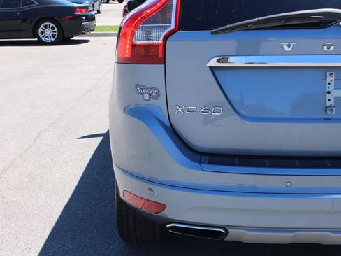 Used 2017 Volvo XC60 T6 Inscription w/ Climate Package AWD/4WD image 41