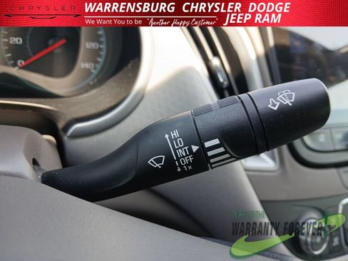 Used 2022 Chevrolet Malibu LS FWD image 16