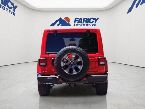 Used 2020 Jeep Wrangler Unlimited Sahara w/ Dual Top Group AWD/4WD image 13