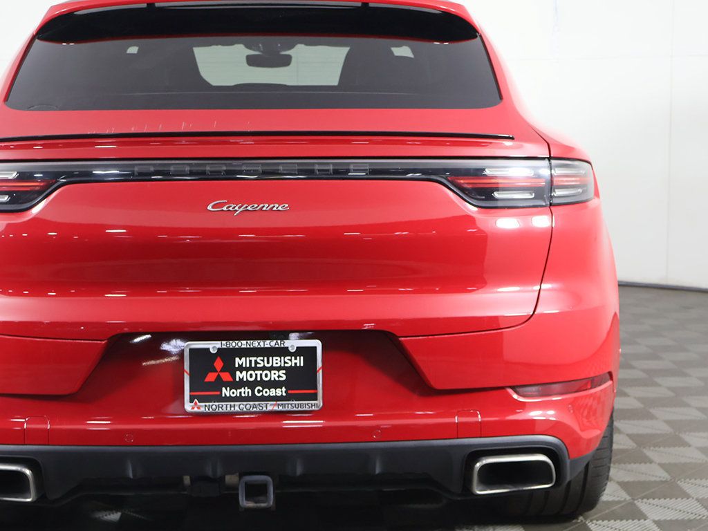 Used 2023 Porsche Cayenne Coupe w/ Towing Package w/o Tow Ball AWD/4WD image 17