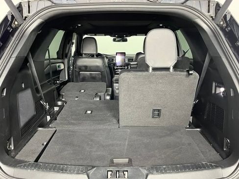 Used 2021 Ford Explorer ST w/ Equipment Group 401A AWD/4WD image 30