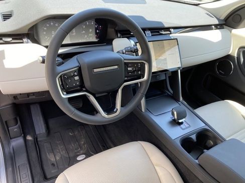 Certified 2024 Land Rover Discovery Sport S image 4