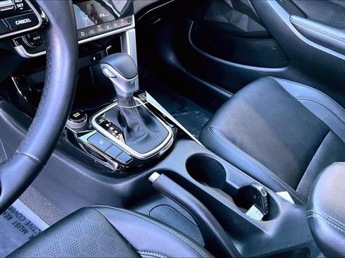 Used 2023 Kia Seltos EX image 10