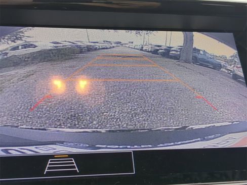 Used 2021 Chevrolet TrailBlazer ACTIV w/ Sun and Liftgate Package image 23