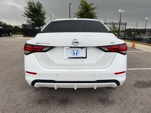Used 2023 Nissan Sentra SV w/ All-Weather Package FWD image 5